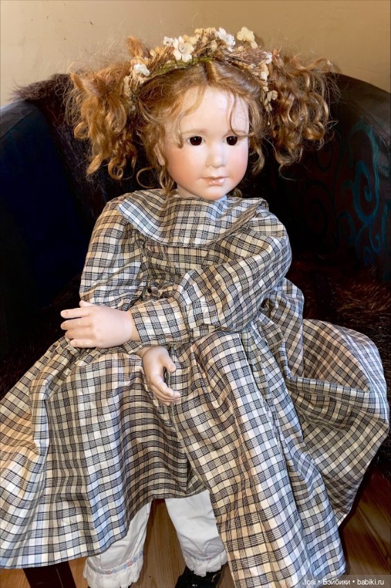 Фарфоровая Amelia 1987 от Ruth Treffeisen (фото 3)