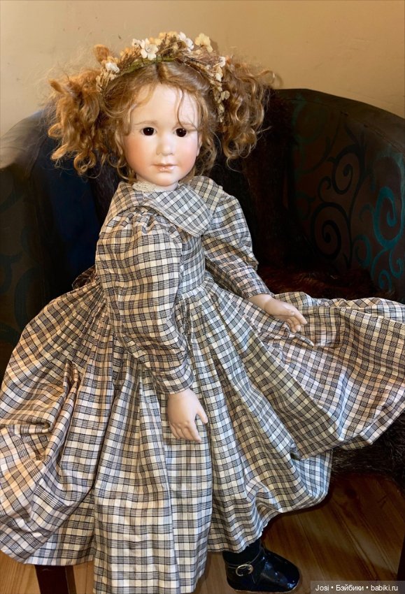 Фарфоровая Amelia 1987 от Ruth Treffeisen (фото 2)