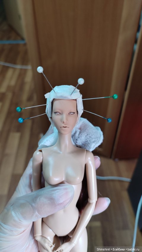 Ооак Тамики и Менгф на телах псевдо-мизи