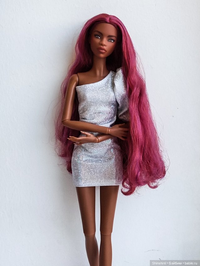 Ооак Тамики и Менгф на телах псевдо-мизи