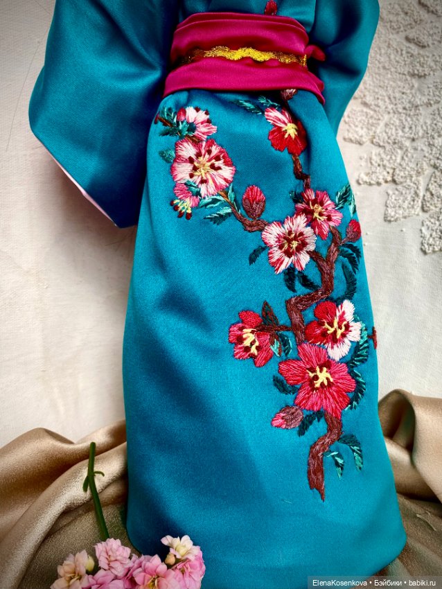 Платье кимоно для Paola 40см