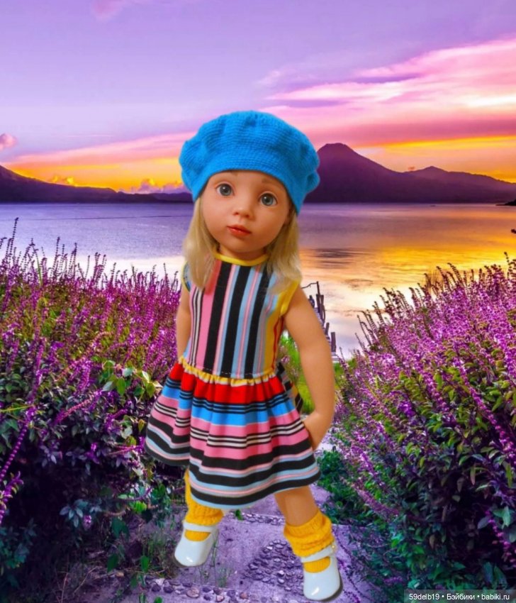 В предвкушении лета — Коллекции игровых кукол (Playline): фото полок (фото 8)