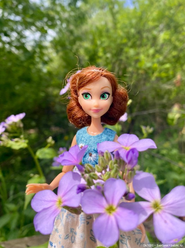 Русалки на ветвях сидят 🧜‍♀️