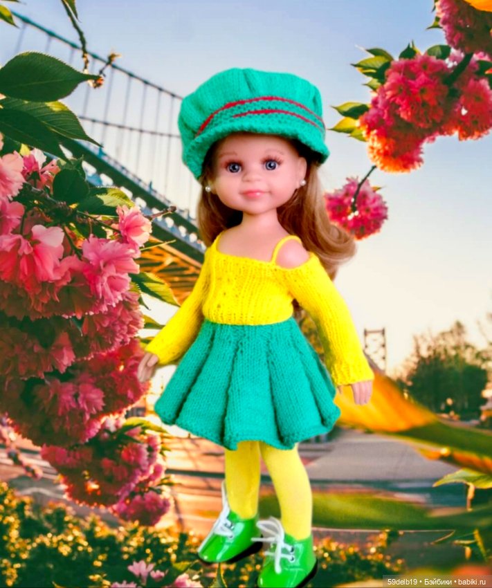 Много кукол, много нарядов, много природы и море цветов (фото 6)