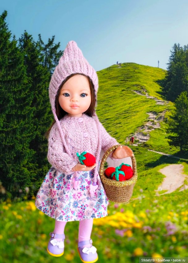 Много кукол, много нарядов, много природы и море цветов