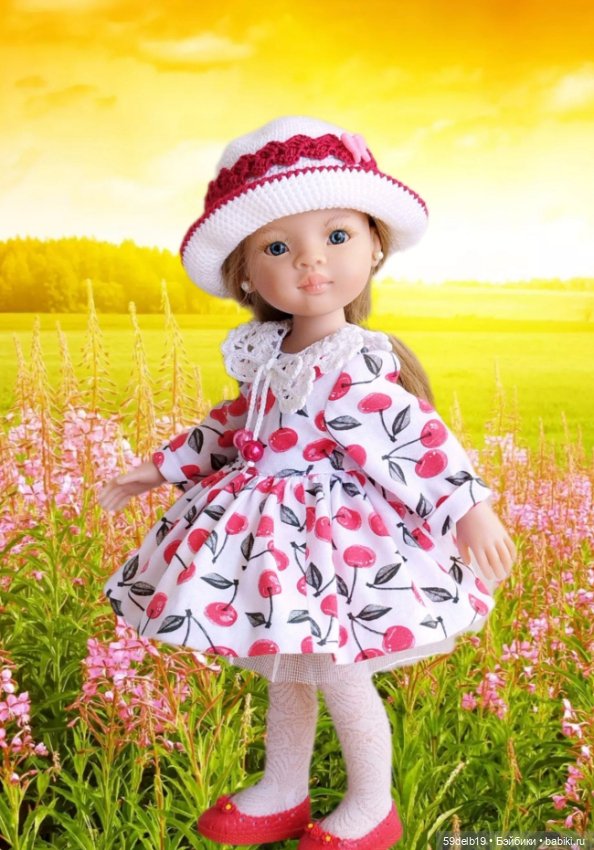 Много кукол, много нарядов, много природы и море цветов (фото 10)