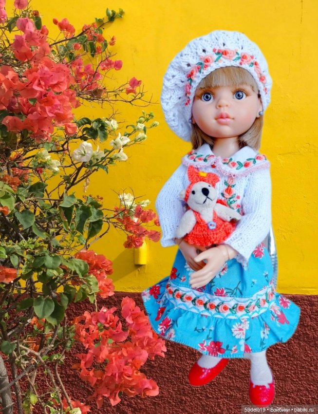 Куклы тоже играют в "куклы"🧸