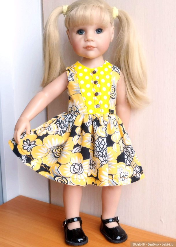 Ещё один жёлтые сарафанчик для кукол готц