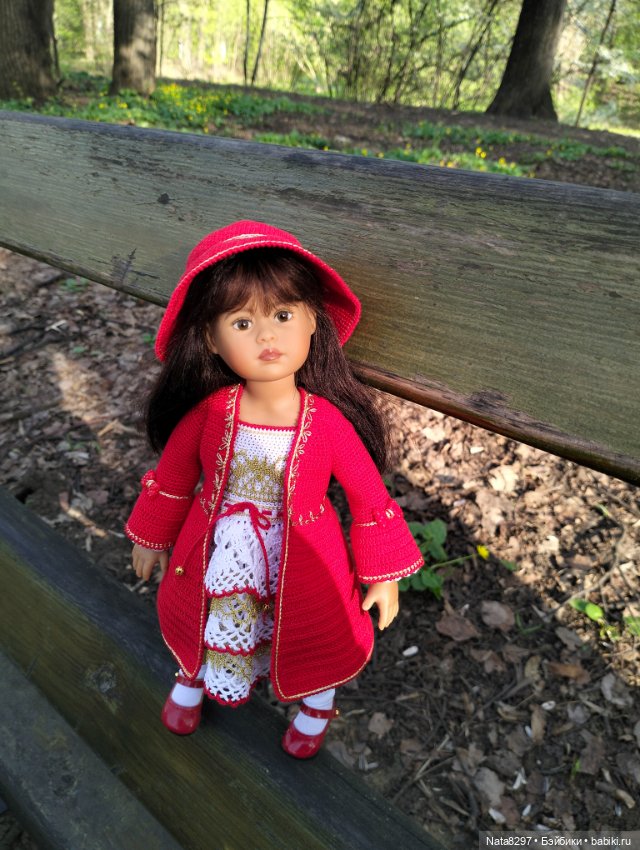 Плюшечки от Heidi Plusczok весной. Часть 1. Лей Ли в красном