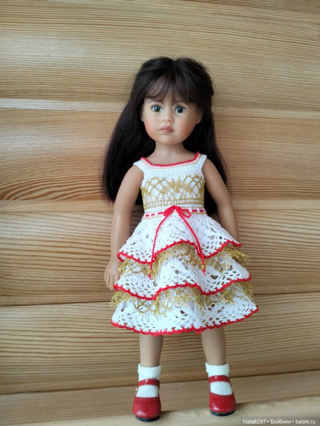 Плюшечки от Heidi Plusczok весной. Часть 1. Лей Ли в красном (фото 2)