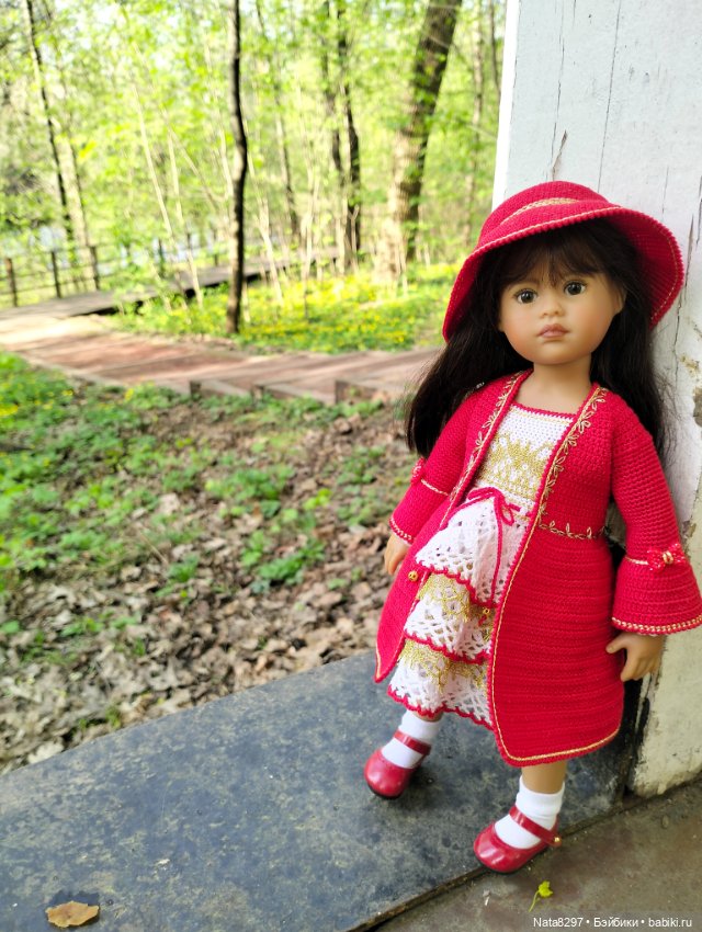 Плюшечки от Heidi Plusczok весной. Часть 1. Лей Ли в красном