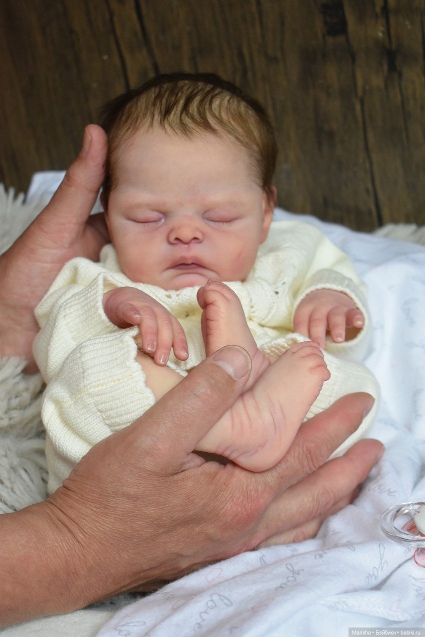 Adelaide скульптора Samantha L. Gregory, автор прототипа Kelly Dudley