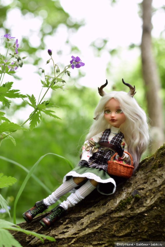 Козочка в лесу — ООАК Monster High и Ever After High: репейнт (фото 2)
