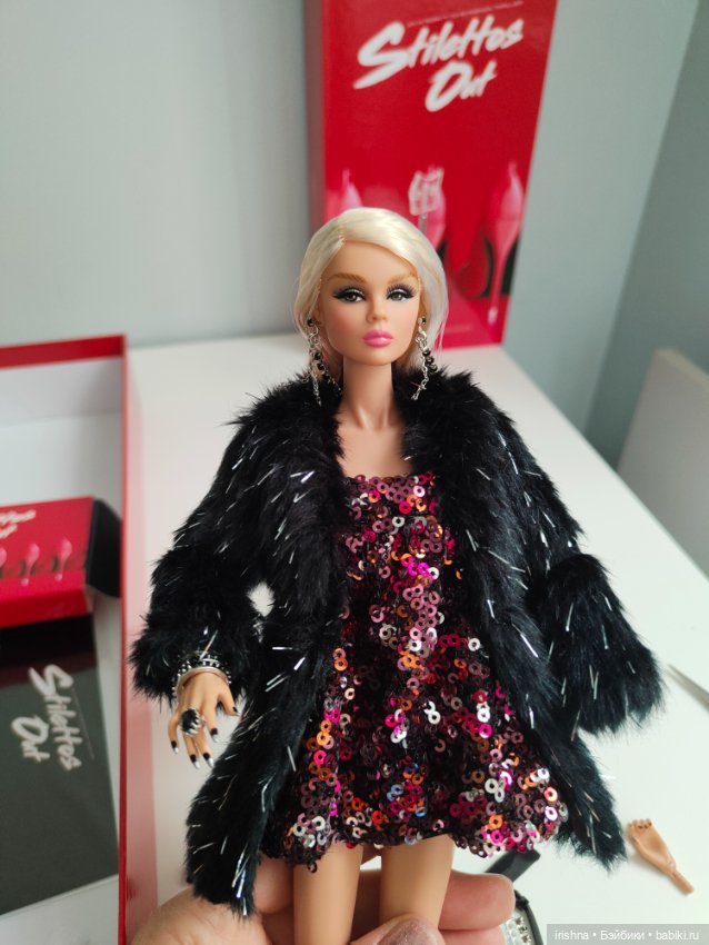 Смертельно прекрасная Тулабель. Распаковка