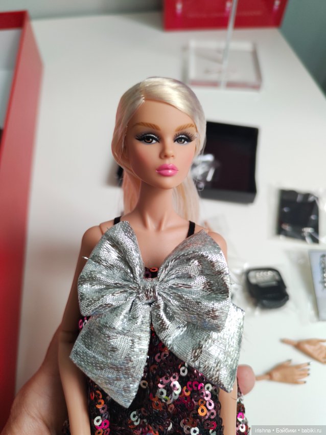 Смертельно прекрасная Тулабель. Распаковка