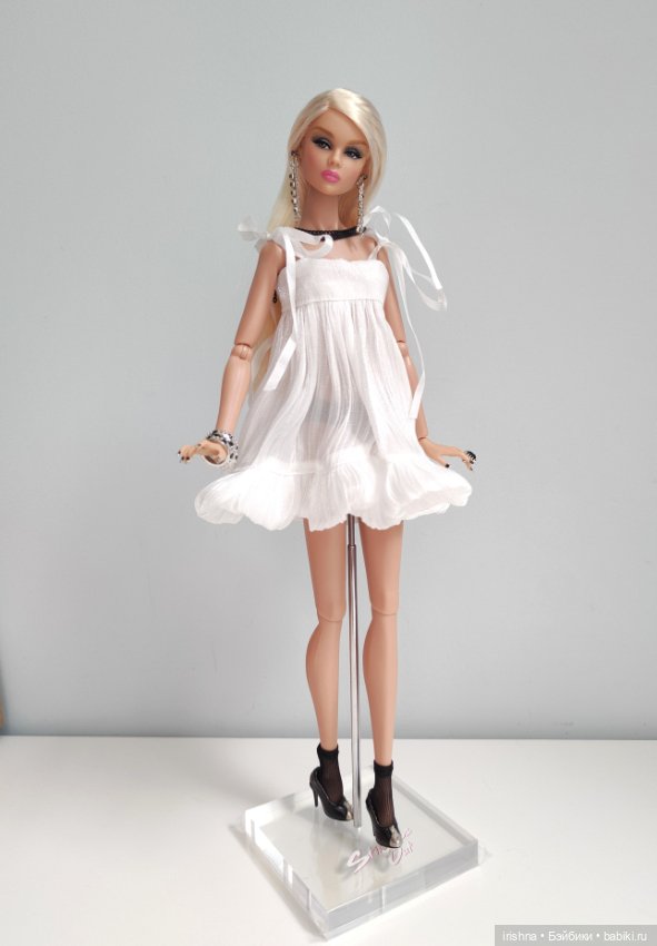 Смертельно прекрасная Тулабель. Распаковка (фото 9)