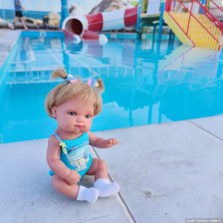 А кто с Эльзой на пляж?...(Пепита pepita Antonio Huan)