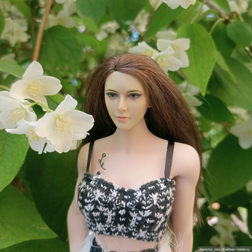 Уличные фото с Еленой — Куклы Phicen (TBLeague/Фицен): бесшовные тела (фото 4)