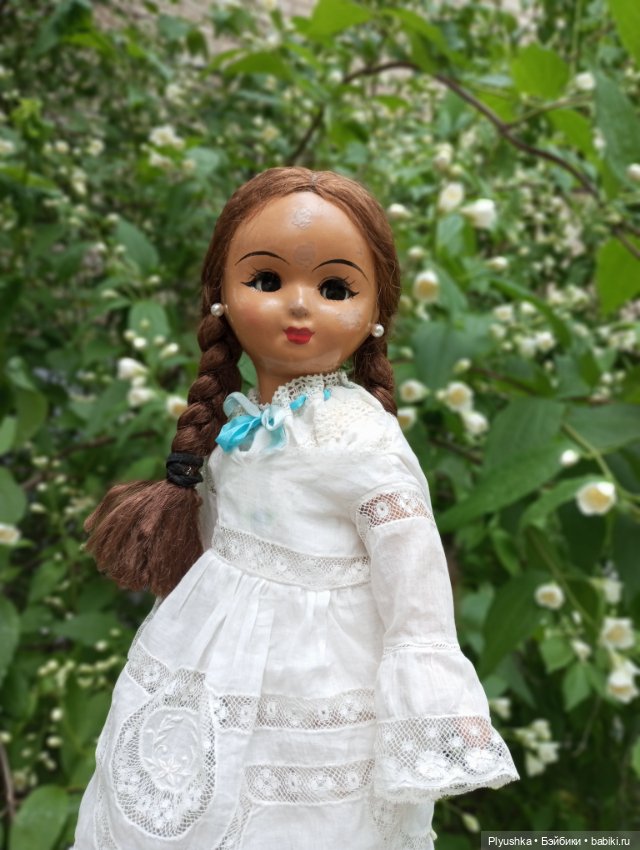 Валюша и белые цветы. Год спустя (фото 9)