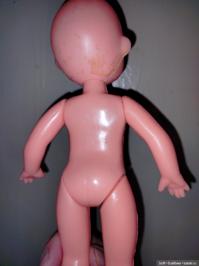 Здравствуйте, помогите опознать кукол, пожалуйста