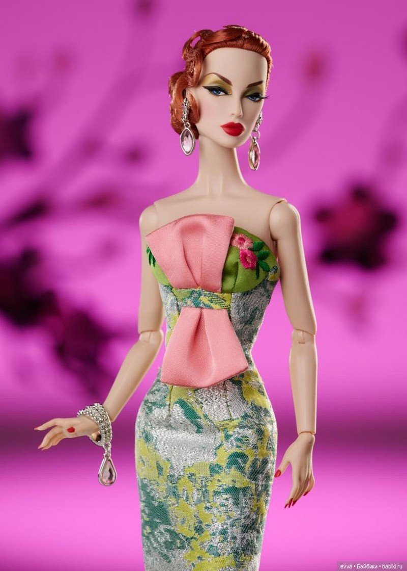 Бонусная кукла Integrity Toys в честь 20-летия из линейки FR: Monogram (фото 5)