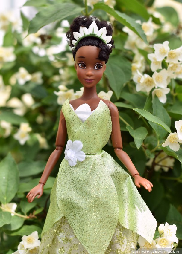 Фото-подборка: Жасмин — Коллекции игровых кукол (Playline): фото полок