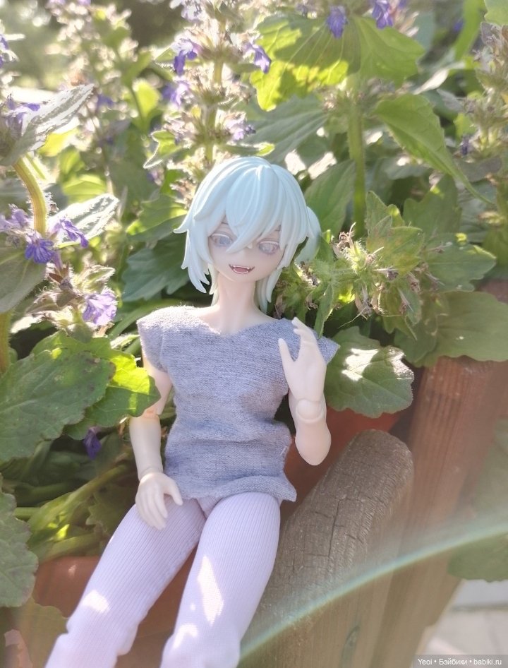 Лучеано встретил Лабубу в парке). 02 (фото 3)