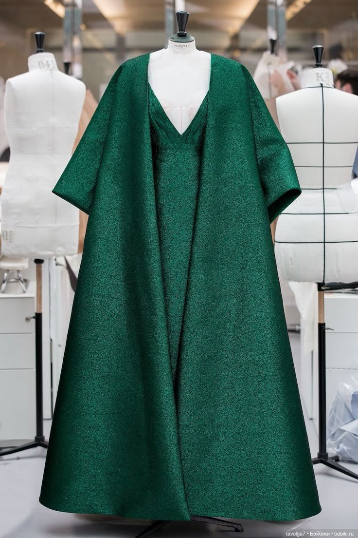 "Greensleeves" в моде 1950х, 1960х и 2020х