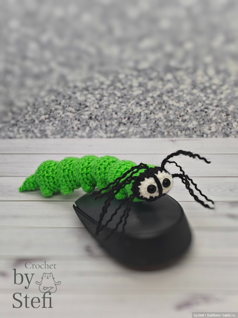 Гусеница Бакся — Вязаные игрушки и амигуруми: крючком