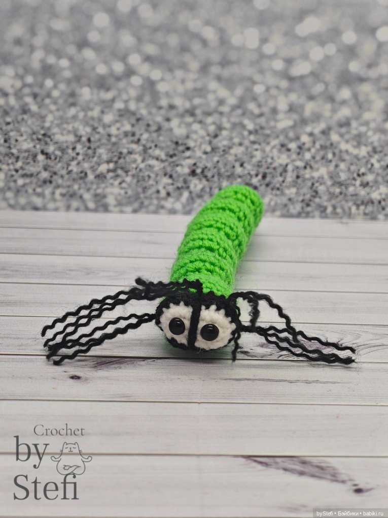 Гусеница Бакся — Вязаные игрушки и амигуруми: крючком