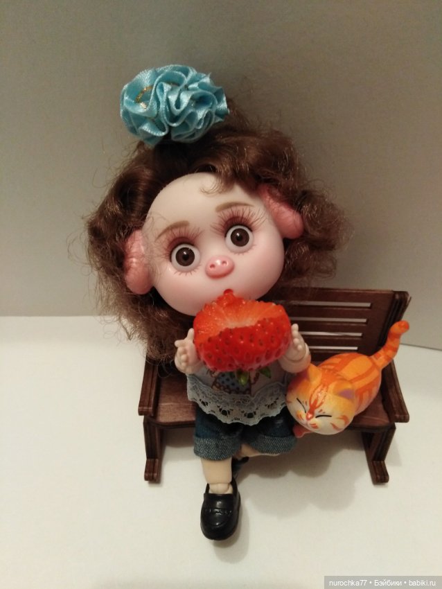 Про Нафочку. На новенькой лавочке (фото 10)