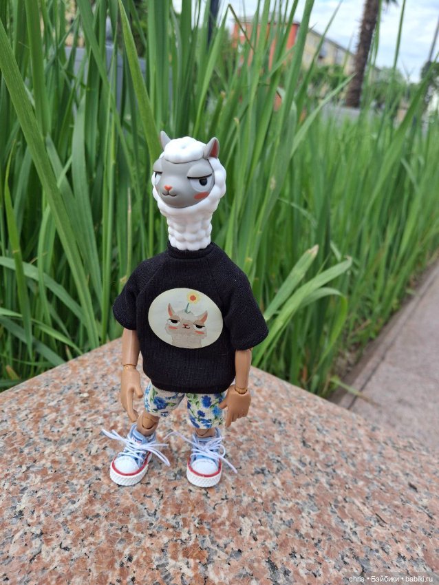 Mr. LLam — Экшн