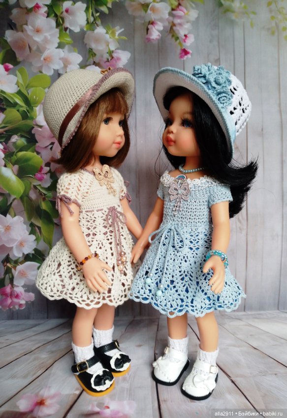 Три наряда по одной схеме для любимых кукол