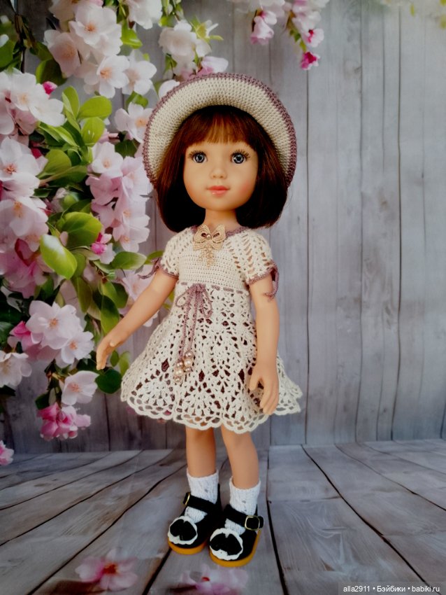 Три наряда по одной схеме для любимых кукол