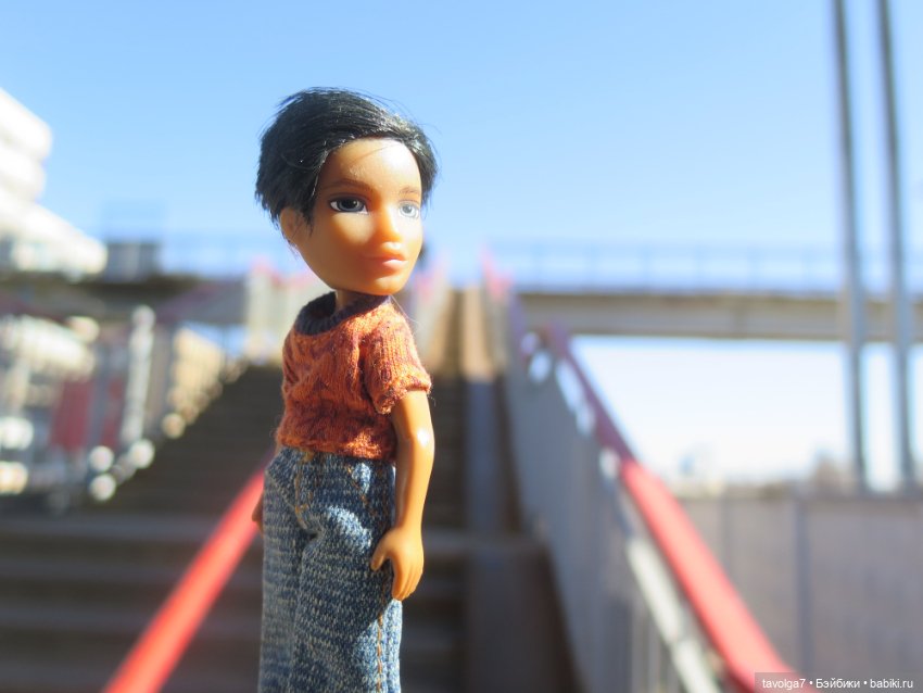 Lil Bratz Boy гуляет по Москве (фото 4)