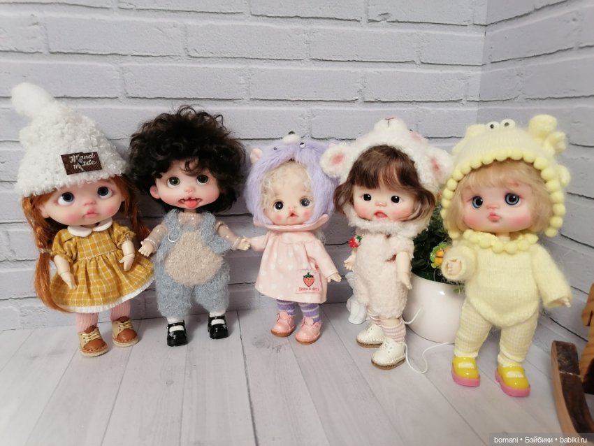 9 лет, как один миг — Коллекции игровых кукол (Playline): фото полок