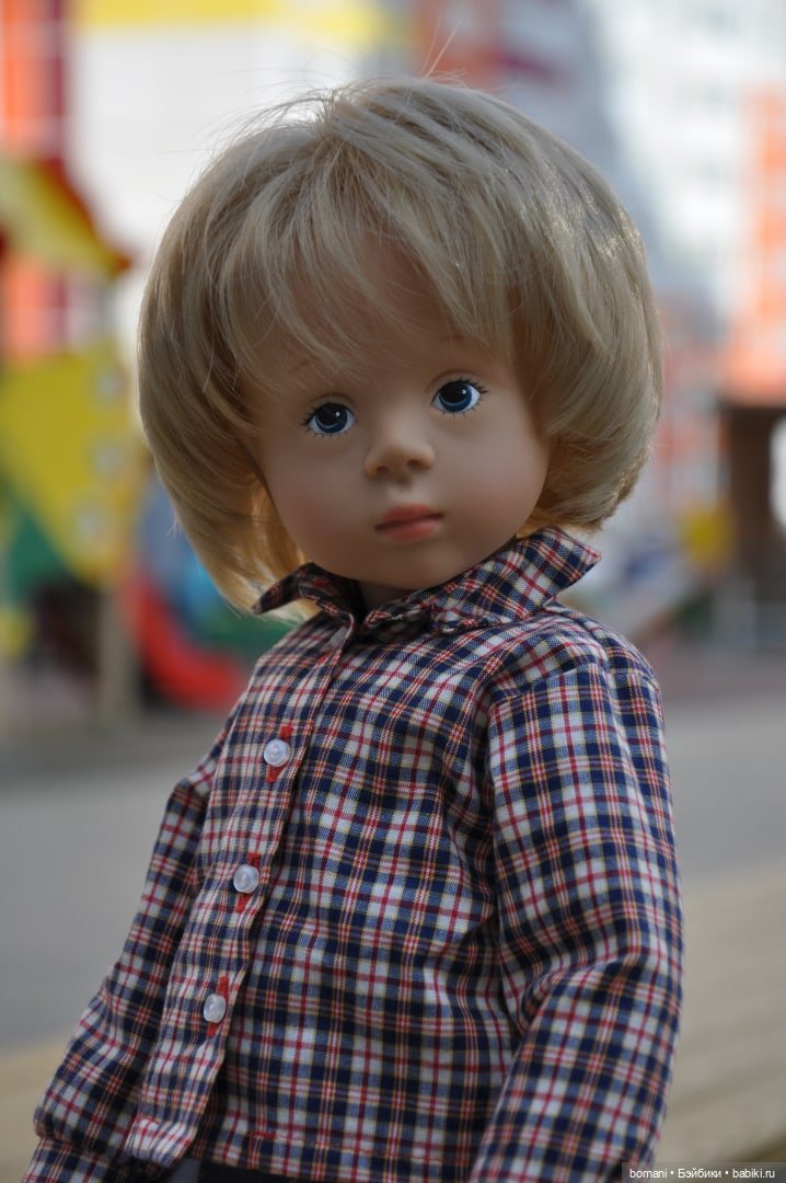 9 лет, как один миг — Коллекции игровых кукол (Playline): фото полок
