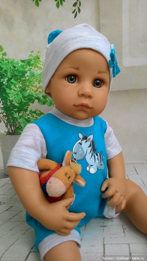 9 лет, как один миг — Коллекции игровых кукол (Playline): фото полок