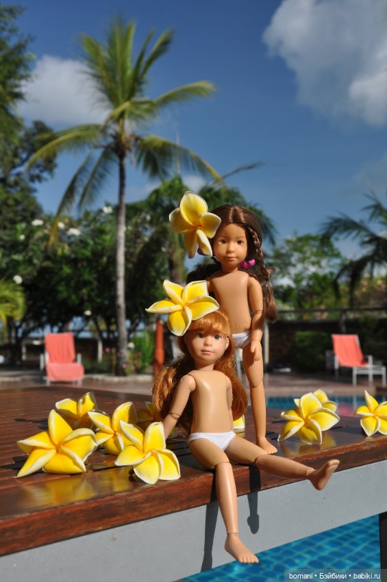 9 лет, как один миг — Коллекции игровых кукол (Playline): фото полок