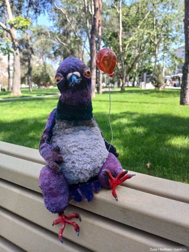 Георгий. Голубь с картинки