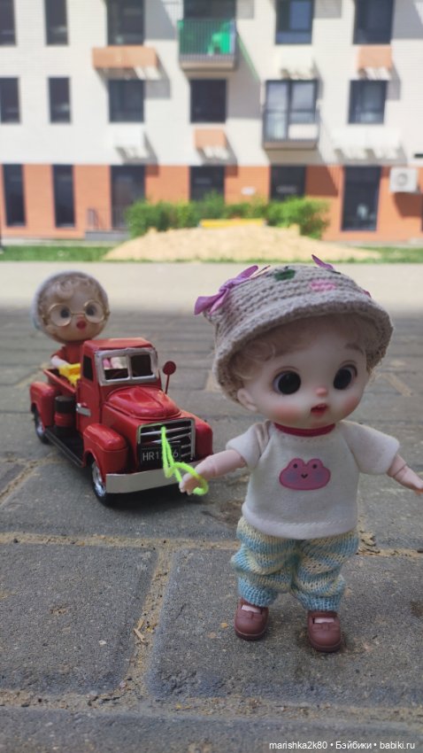 Жизнь моих кукол — Коллекции игровых кукол (Playline): фото полок