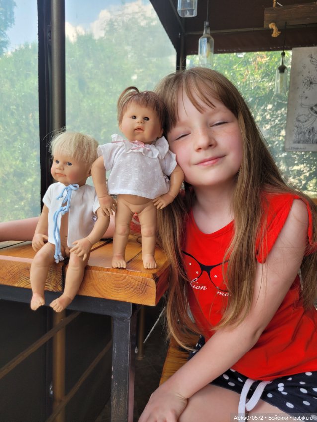 Ой, какое чудо! Это кто такой хороший к нам приехал? Куклята Rolanda Heimer