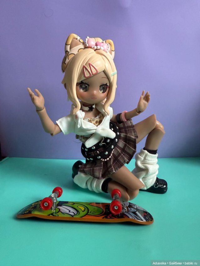 Кенди на скейте 🛹🤗 — Куклы Simontoys и Come4Free (Blind Box): Teennar