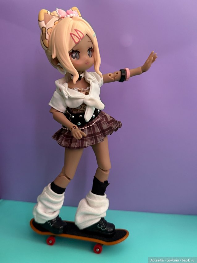 Кенди на скейте 🛹🤗 — Куклы Simontoys и Come4Free (Blind Box): Teennar