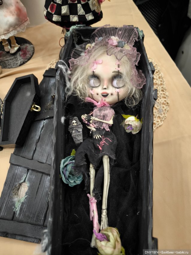 Модные куклы на Тишинке — Выставки кукол и мишек Тедди: фоторепортажи