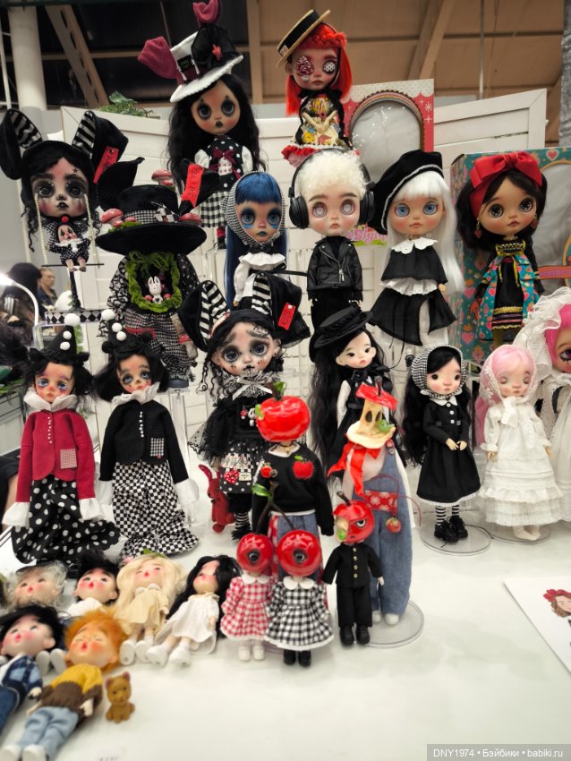 Модные куклы на Тишинке — Выставки кукол и мишек Тедди: фоторепортажи (фото 9)