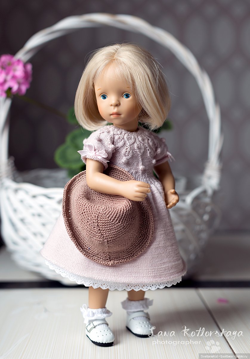 Люблю Берлин.) — Коллекции игровых кукол (Playline): фото полок (фото 5)