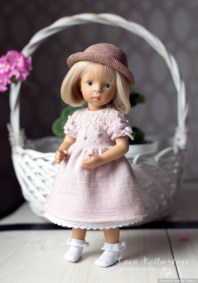 Люблю Берлин.) — Коллекции игровых кукол (Playline): фото полок (фото 6)