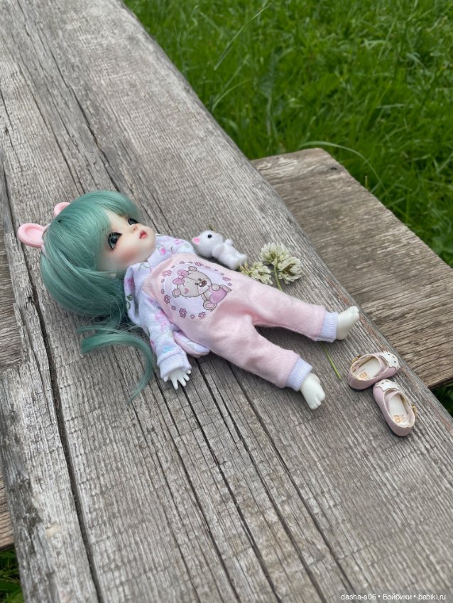 Летняя зарисовка "Я на солнышке/без солнышка лежу/сижу/стою"))))