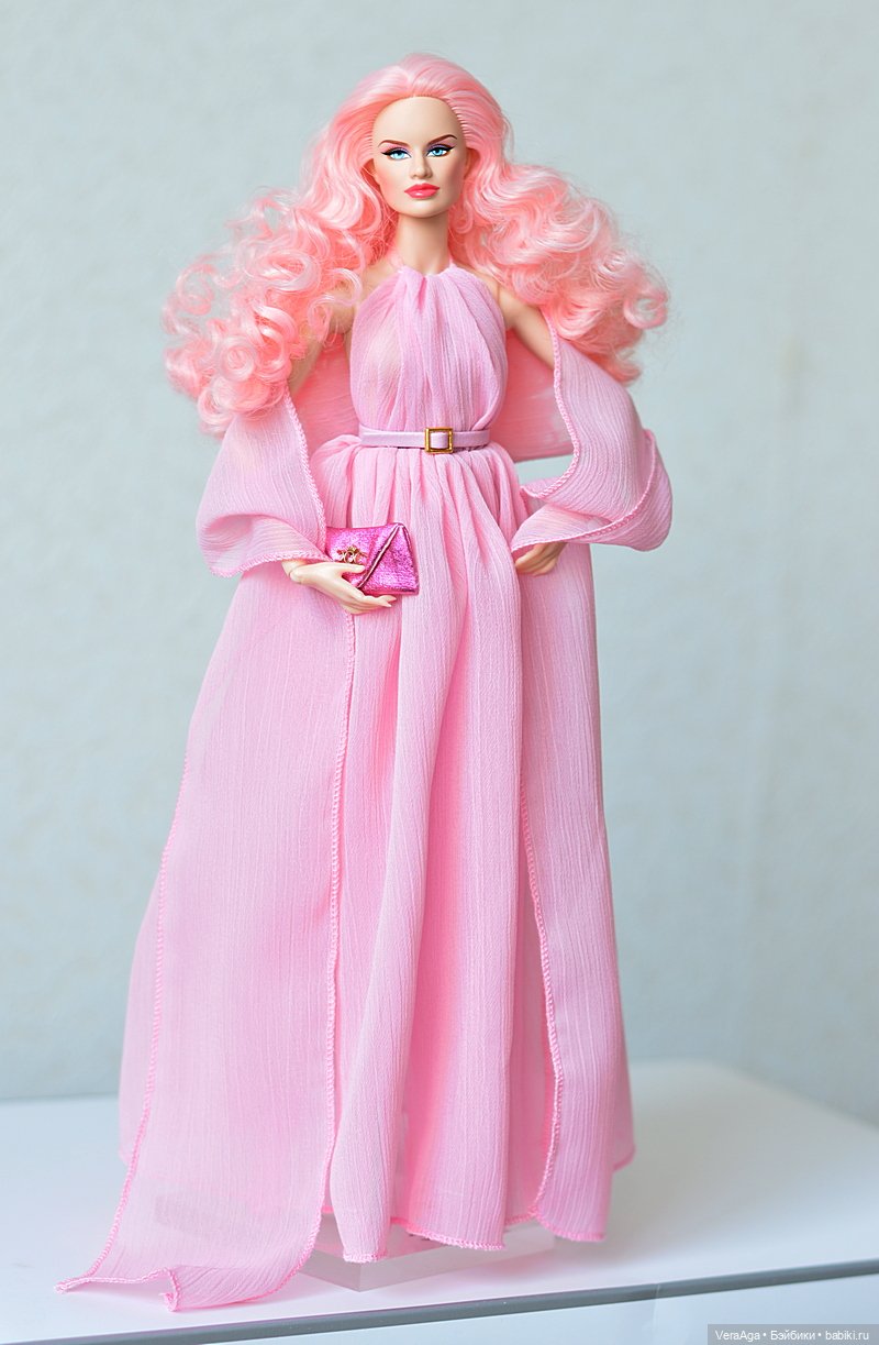 Xian с розовыми волосами — Фэшн